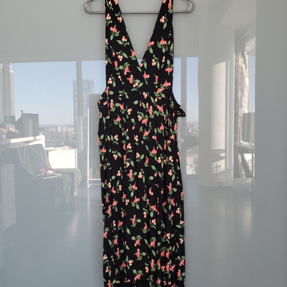 H&M Summer Dress - Picture 3 of 4